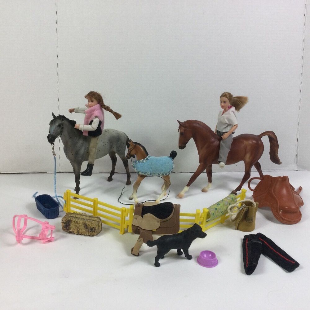 Breyer Toy Set 3 Horses 2 girl riders wood corral & accessories